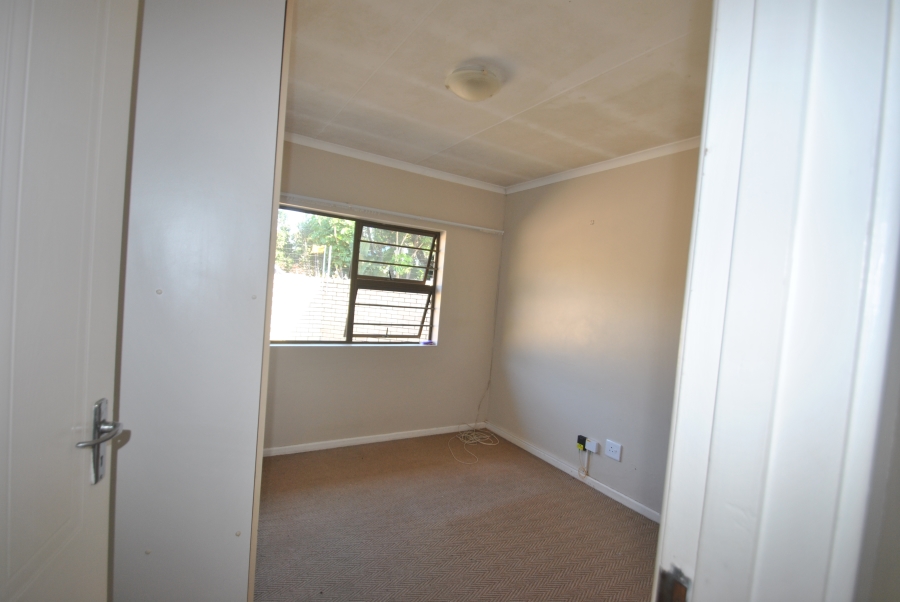 3 Bedroom Property for Sale in Bonza Bay Eastern Cape